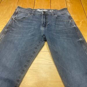 Wrangler Retro Slim Straight Jeans Size 30x34 Medium Wash Denim
